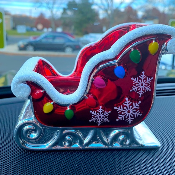 Beautiful Christmas Sleigh Soap Holder 🛷